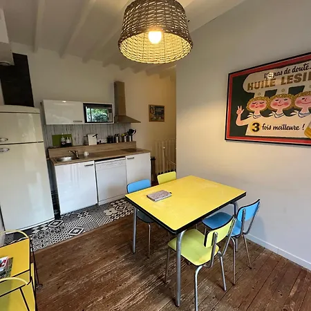Rouen Eco Lodges Maison Entiere Avec Terrasse Dans Jardin Potager Piscine Parking-2