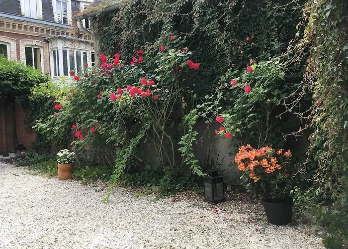  Maison Individuelle Dans Ancienne Ecurie